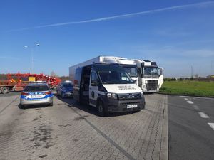 WSPÓLNE DZIAŁANIA POLICJI Z INSPEKCJĄ TRANSPORTU DROGOWEGO