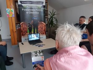 Oleśniccy policjanci prowadzili edukację przeciwko handlowi ludźmi