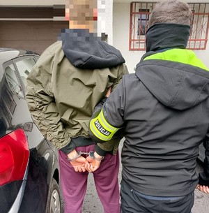 Bierutowscy policjanci odzyskali skradziony rower i zatrzymali sprawcę