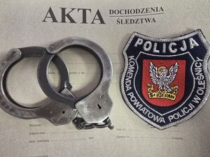 Ukradł 4500 złotych i telefon.  21-latek zatrzymany przez policjantów z Sycowa