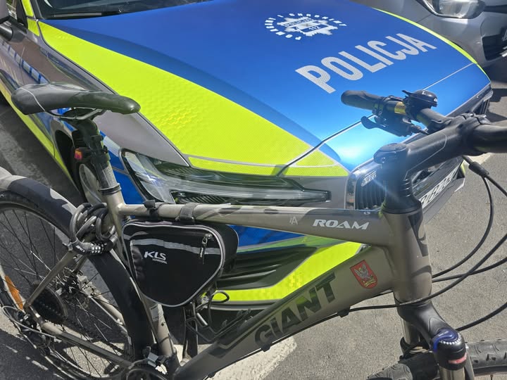 Policja w Oleśnicy prowadzi akcję poprawy bezpieczeństwa rowerzystów